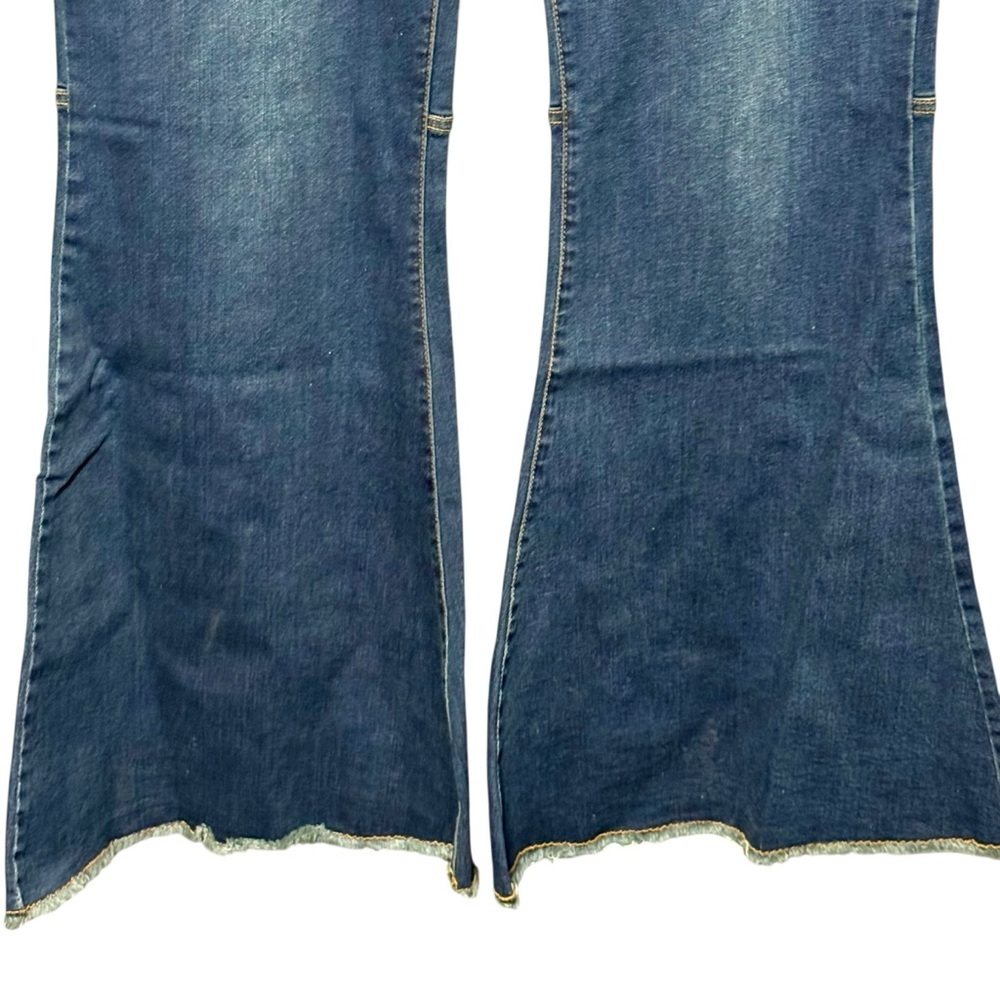 L&B High Rise Flared Leg Dark Wash Denim Plus Sized Jeans size 22 - Picture 4 of 12